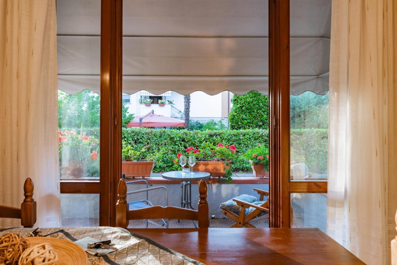 קמאיורה Apartment Holiday Versilia מראה חיצוני תמונה